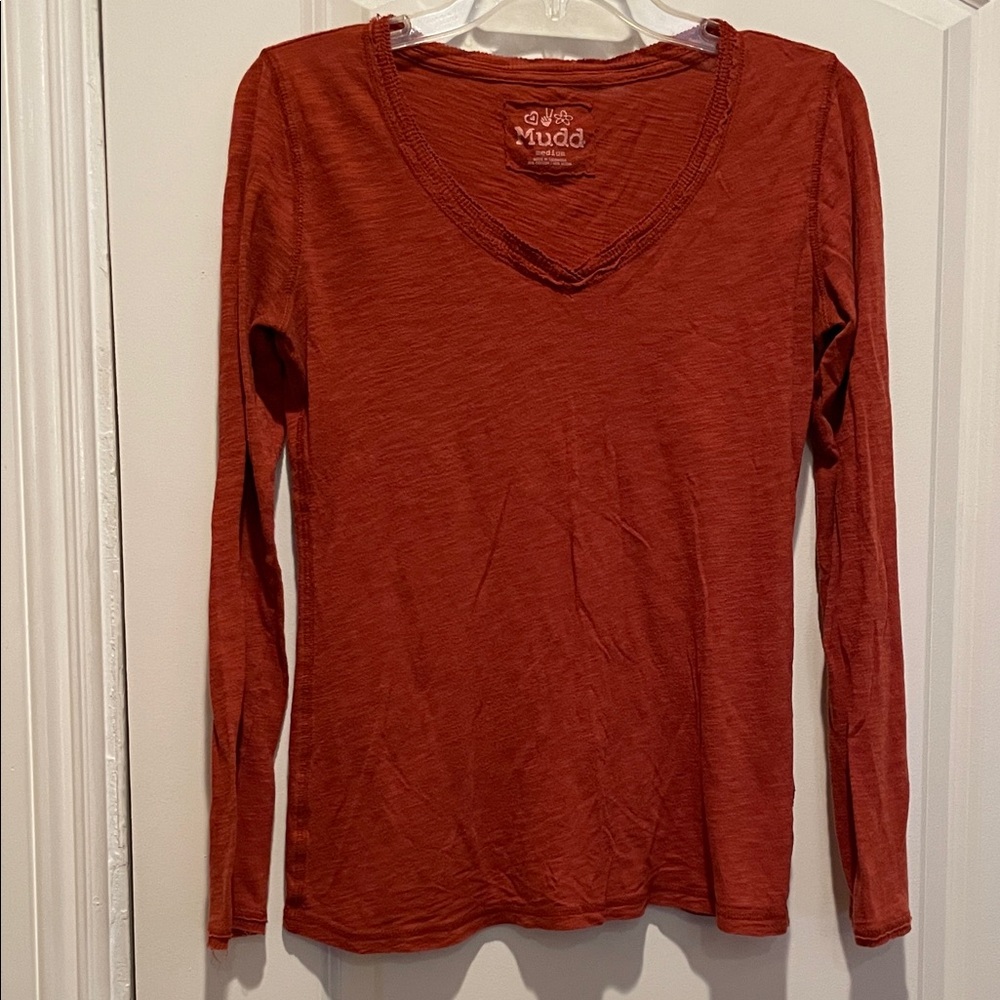 Mudd Women's Rust Orange Long Sleeve Top